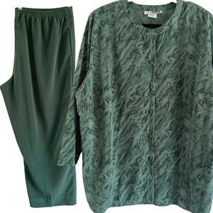 CM Shapes Green Blouse Pants Set Womans Plus Size 3X Long Sleeve Top Casual